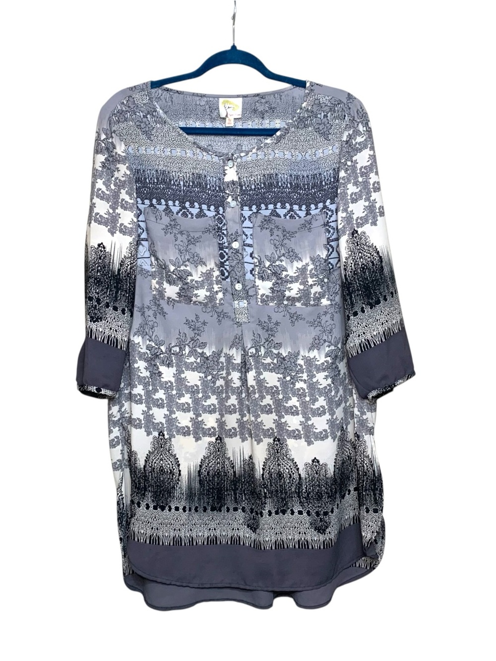 Fig & Flower Tunic Blouse Gray White Sz 1X Boho Patterned 3/4 Sleeve